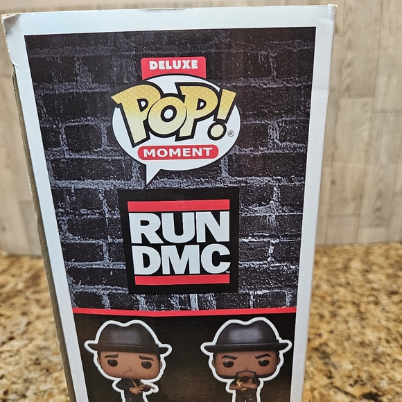 Run DMC in Concert Funko Deluxe Pop! Moment R #01 Vinyl Figurines 2022 Ltd Edt - Picture 2 of 16